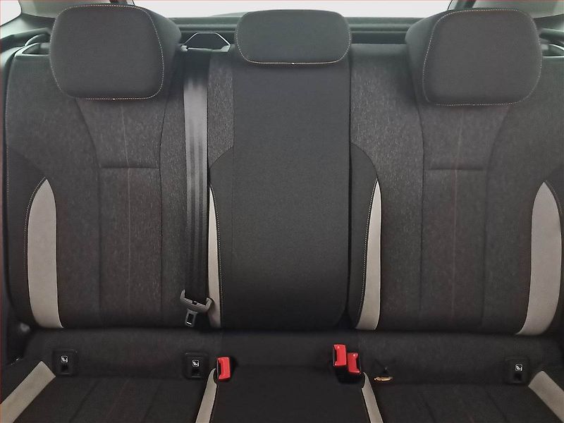 Škoda Scala (2023) Style 1.0 TSI, ČR,1.maj - fotka 10 z 16