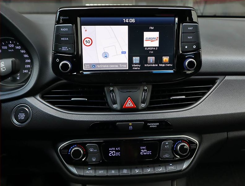 Hyundai i30 (2020) 1.4 T-GDI, Serv.kniha, Kůže - fotka 12 z 22