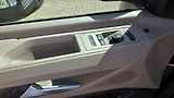 Volkswagen Multivan (2022) 1.4 TSi PHEV Long TZ SoH 97% - náhled 18