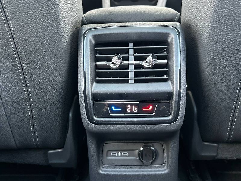 Škoda Kodiaq (2025) 2.0 TDI 7DSG Sportline - fotka 26 z 35