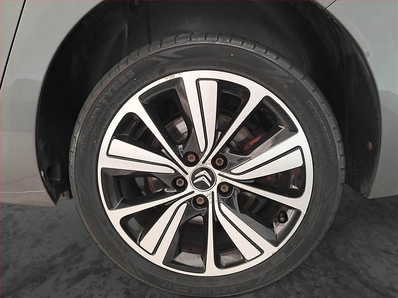 Citroën C4 Picasso (2017) 2.0 HDI, Navi, Tempomat - fotka 15 z 19