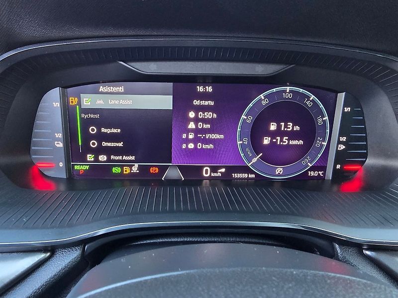 Škoda Octavia 1.4TSi 150kW iV DSG KAMERA - fotka 32 z 46