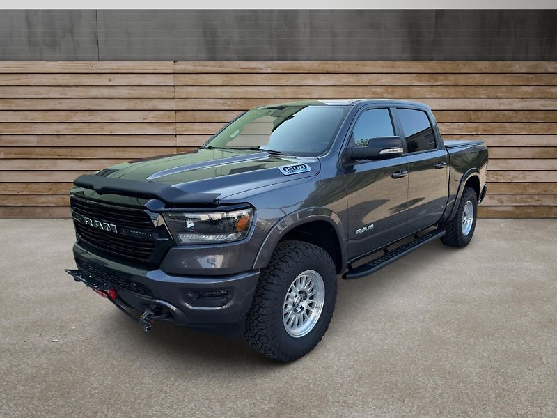 Dodge RAM (2022) +WINCHER+ROUGH COUNTRY+6 míst+ - fotka 7 z 23