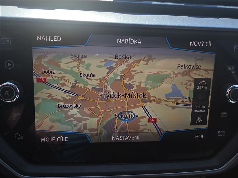 Seat Arona 1,0 TSi 85KW Style NAVI ALU - fotka 18 z 44