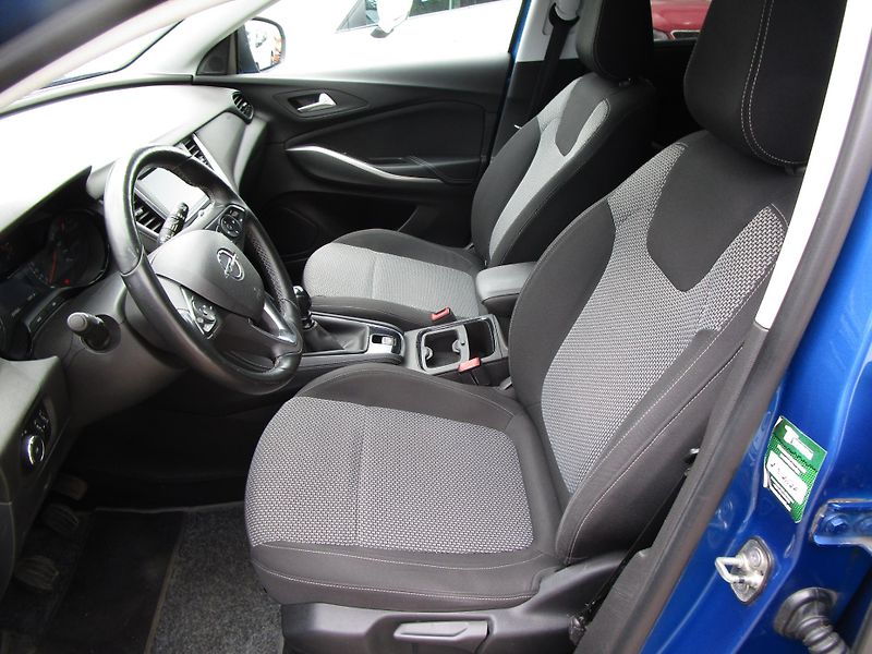 Opel Grandland X 1,2-96KW- KOUPEN V ČR+ROZVODY - fotka 7 z 17