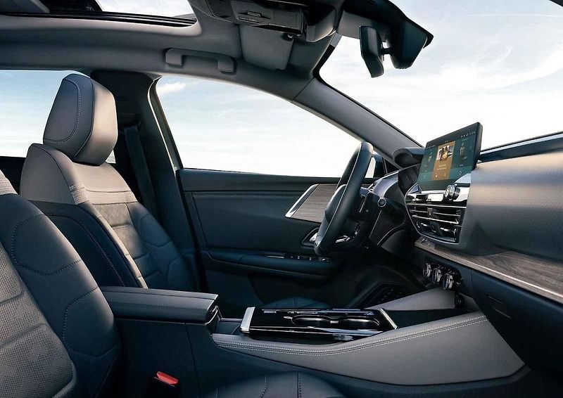 Citroën C5X dorazil do Česka