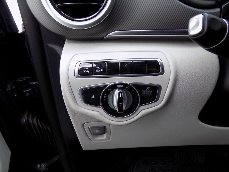 Mercedes-Benz Třídy V (2015) 250d/4-Matic/Long/Webasto/LED/ - fotka 24 z 36