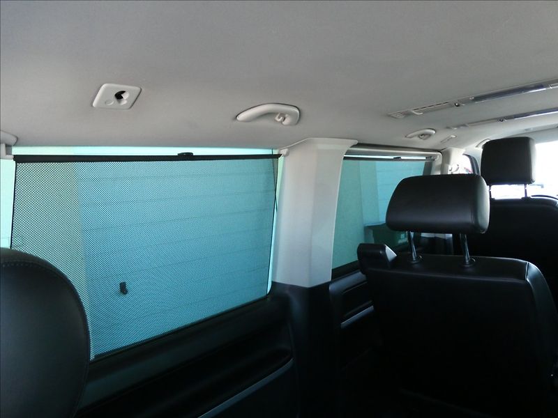 Volkswagen Multivan 2,0 TDi DSG Highline,1.majitel - fotka 20 z 50