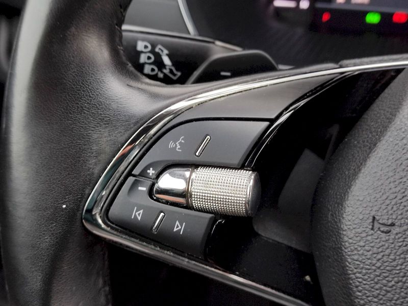 Škoda Octavia (2023) Combi Ambition 2,0 Tdi 110 Kw - fotka 25 z 32