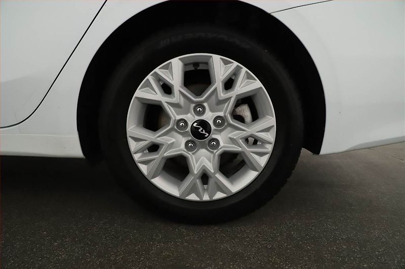 Kia Ceed (2023) Spin 1.5 T-GDI, ČR,1.maj - fotka 19 z 19