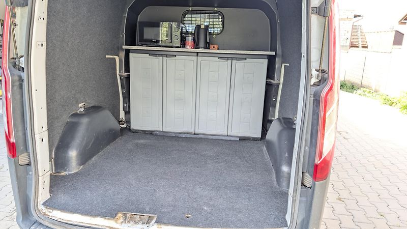 Ford Transit Custom (2017) 5 Místná verze - fotka 5 z 12