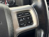 Dodge RAM (2016) 1500 Laramie V8 HEMI - náhled 15