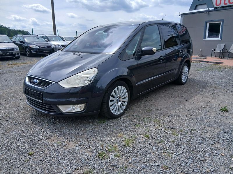 Ford Galaxy 2.0 TDCI, tažné, klima - fotka 2 z 35