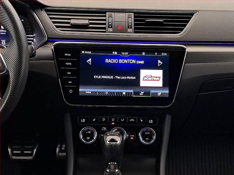 Škoda Superb (2022) Sportline 2.0 TDI - fotka 12 z 24