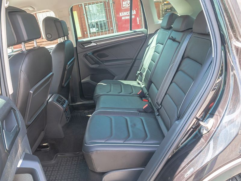 Volkswagen Tiguan (2019) 12/19 ČR 2.0BI-TDI 176KW HIGHL - fotka 43 z 59