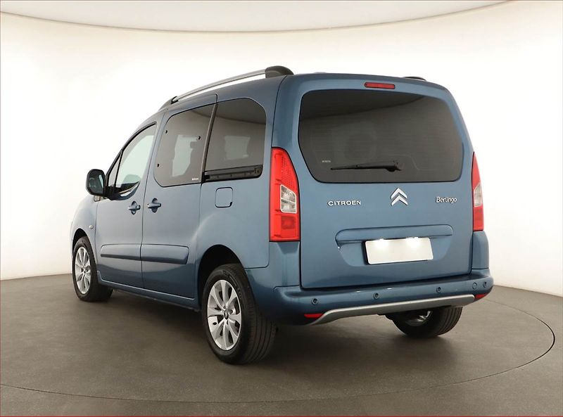 Citroën Berlingo (2009) 1.6 HDi, 5Míst, ČR - fotka 4 z 15