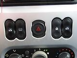 Dacia Logan (2010) 1.6i, ČR, Arctica - náhled 14