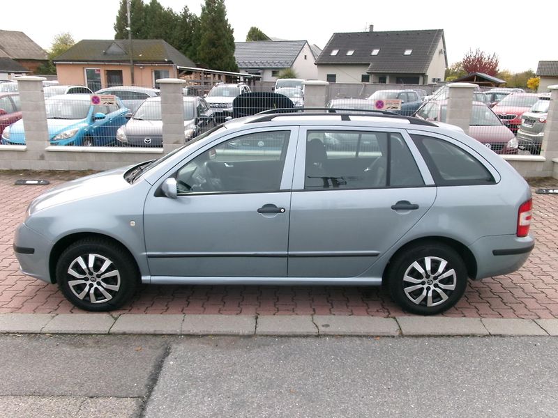 Škoda Fabia (2006) 1,4 16V KLIMA 2.MAJ - fotka 8 z 23