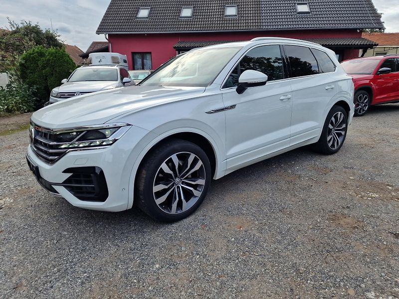 Volkswagen Touareg 3,0TDI 210KW R-LINE - fotografie inzerátu