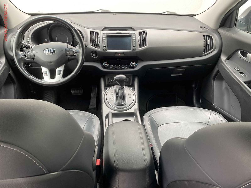 Kia Sportage (2013) 2.0 CRDi AWD, Premium, AT - fotka 8 z 21