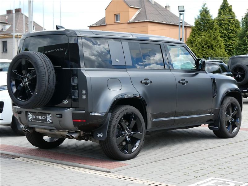 Land Rover Defender 5,0 P525 Carpath.EDT,1Maj,DPH - fotka 7 z 47