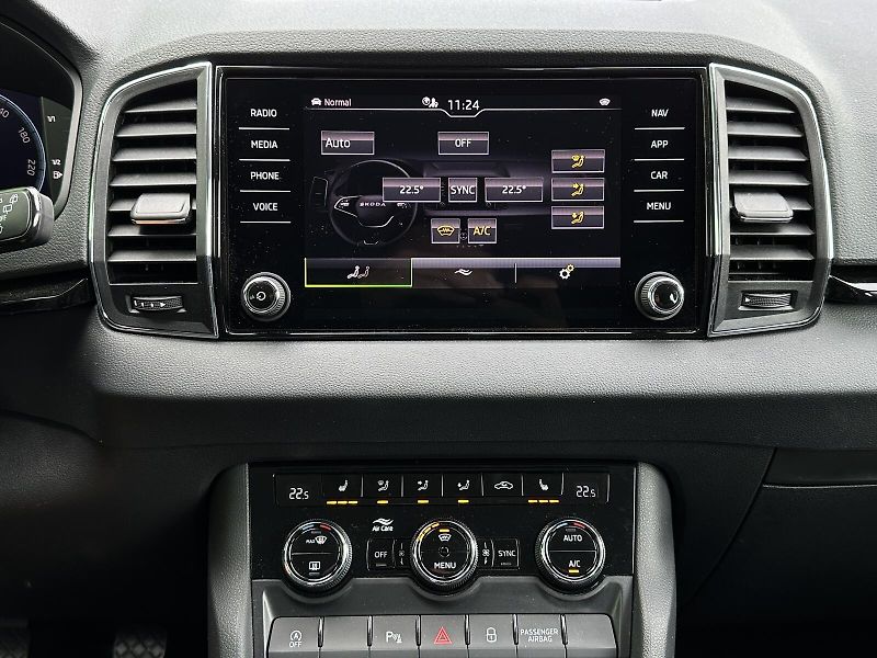Škoda Karoq 1.5TSi Top & Selection 150PS L - fotka 24 z 43