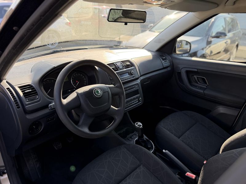 Škoda Roomster 1.2 Tsi, 63kw, 1. majitel - fotka 6 z 13