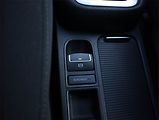 Volkswagen Sharan (2013) 2.0 TDI, Automat, Serv.kniha - náhled 18