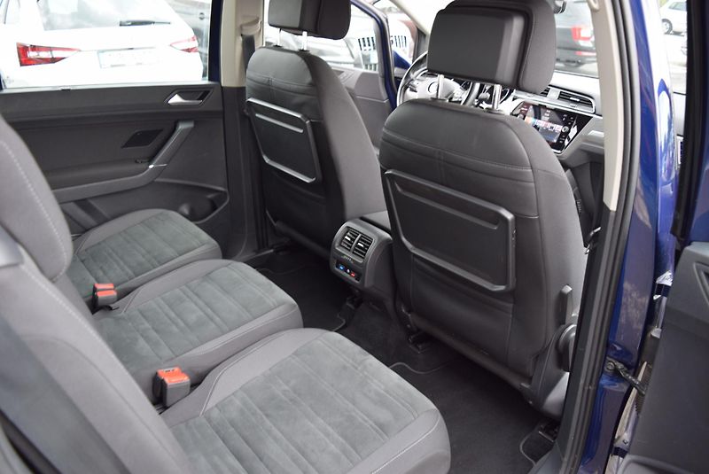 Volkswagen Touran (2018) 1.4TSI 110kw CLBMT 7MÍST NAVI - fotka 41 z 49