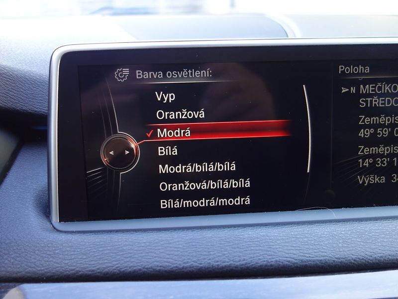 BMW X5 (2014) 4.0D*XD*M-PAKET*WEBASTO*1M*CZ! - fotka 30 z 50