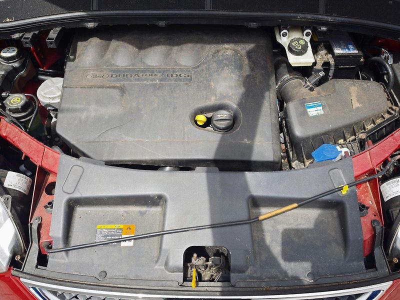 Ford Galaxy (2006) 2,0 TDCi 103 Kw Ghia 7 míst - fotka 29 z 29