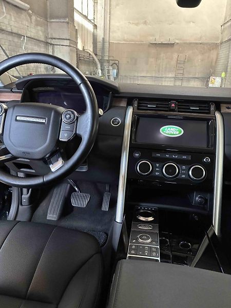 Land Rover Discovery (2018) Nový motor - fotka 5 z 9