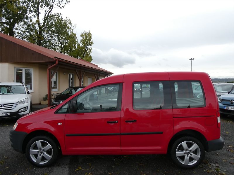 Volkswagen Caddy 1,4 i 59kW závěs, LIFE - fotka 5 z 35