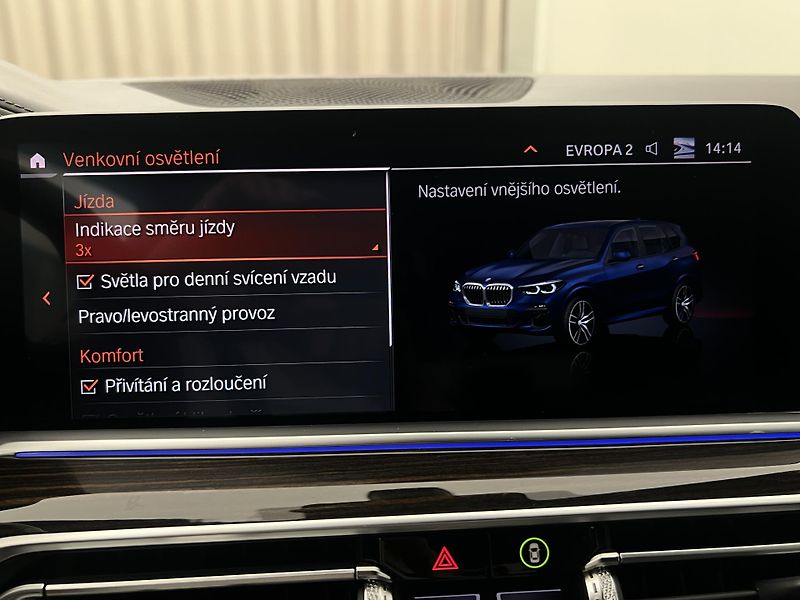 BMW X5 XDrive 30d M-Paket AUT CZ - fotka 43 z 50