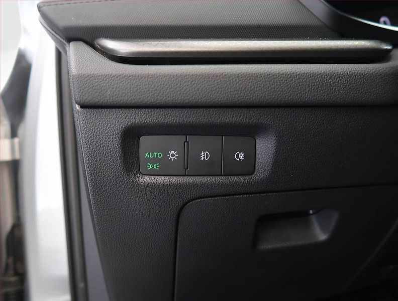 Škoda Octavia (2022) Ambition 2.0 TDI, ČR,1.maj - fotka 23 z 24