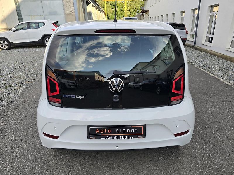 Volkswagen up! CNG KAMERA + DIGIKLIMA ČR - fotka 6 z 28