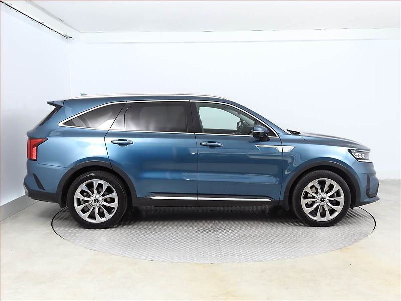 Kia Sorento (2023) 2.2 CRDi - fotka 6 z 19