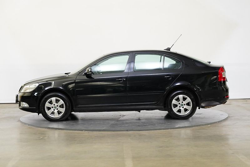 Škoda Octavia - fotka 3 z 25