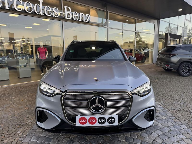 Mercedes-Benz GLC 400 4M electric*AMG - fotka 3 z 42