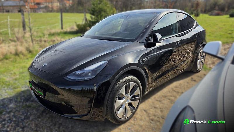 Tesla Model Y (2023) RWD 60 kWh, LFP - fotka 1 z 5