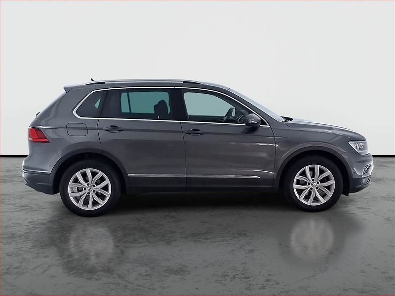 Volkswagen Tiguan (2020) 1.5 TSI - fotka 6 z 20