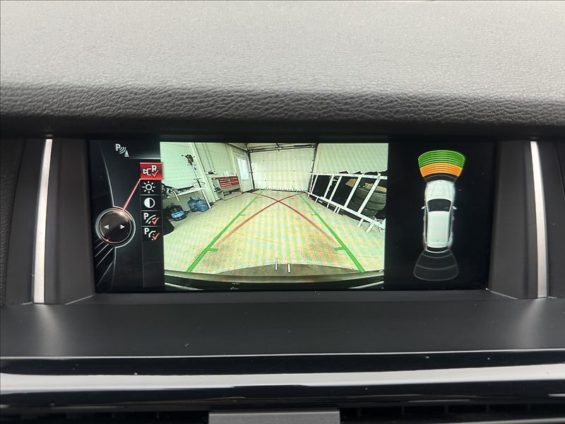 BMW X3 3,0 4X4 M NAVI ROZVODY KAMERA - fotka 22 z 43