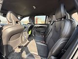 Volvo XC90 2,0 R-DESIGN SERVISKA TAŽNÉ - náhled 21