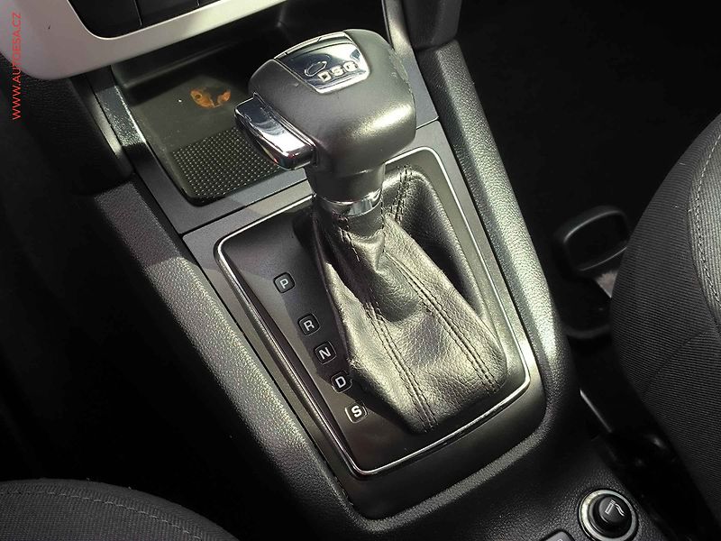 Škoda Yeti (2011) 1.2 TSi, Ambition, DSG - fotka 13 z 18