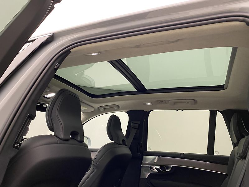 Volvo XC90 (2026) T8 AWD RECHARGE BRIGHT ULTRA - fotka 26 z 77
