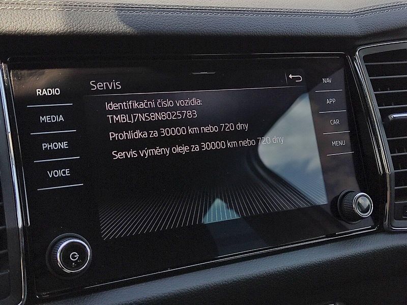 Škoda Kodiaq (2022) Ambition Business 2,0 Tdi 110 - fotka 9 z 36