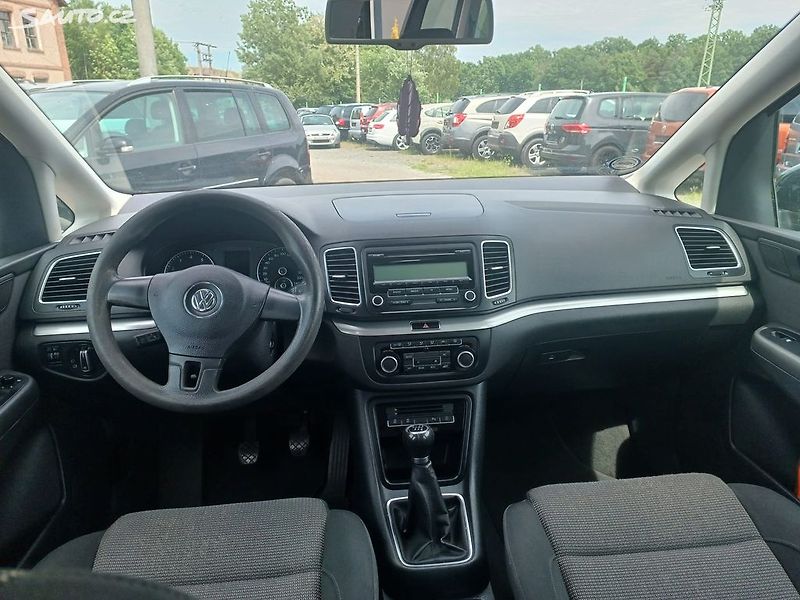 Volkswagen Sharan (2010) 1.4 TSI, tažné - fotka 21 z 31