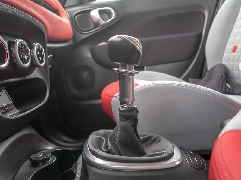 Fiat 500L (2013) 0.9T 77KW – KLIMA - fotka 26 z 44