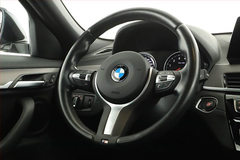 BMW X2 (2021) xDrive25e - fotka 8 z 21