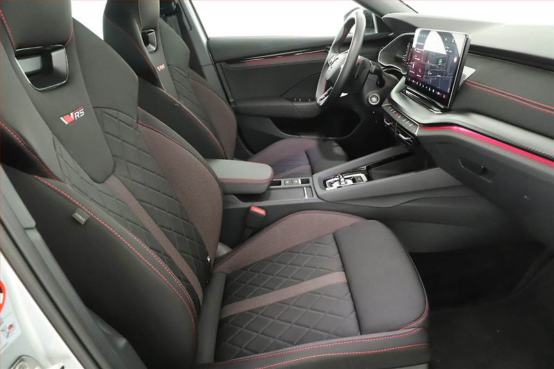 Škoda Octavia (2024) RS 2.0 TSI, RS, Matrix FullLed - fotka 7 z 22